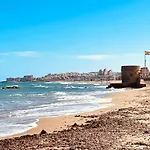 El Papagayo 2 Mins Walking To The