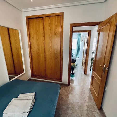 Apartman El Papagayo 2 Mins Walking To The Torrevieja