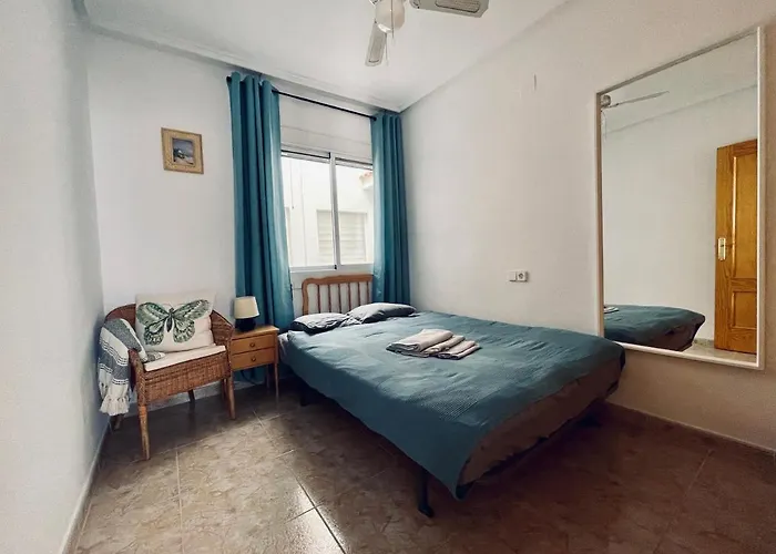 El Papagayo 2 Mins Walking To The *