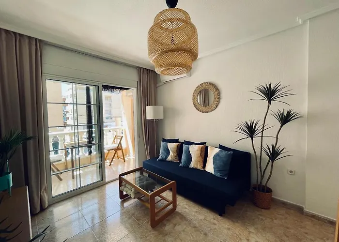 El Papagayo 2 Mins Walking To The *